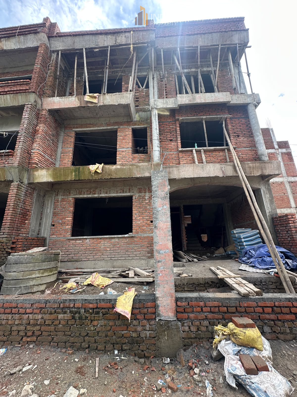 property-image